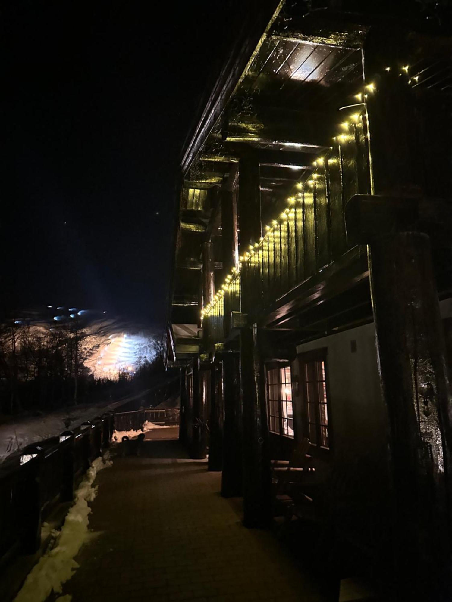 Roalden Mountain Lodge Stranda  Exterior photo